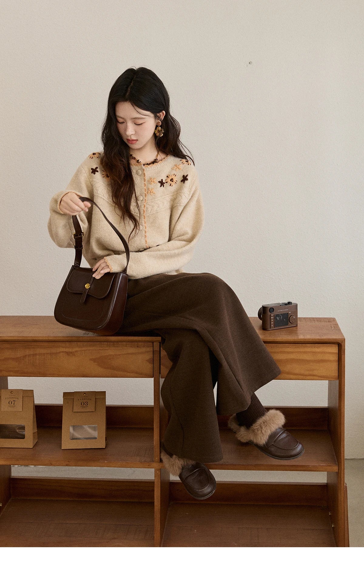 MISHOW Women's Apricot Hand-Embroidered Cardigan 2025 Winter Wool Blend Sweater Waist Tie Crochet Thick Warm Knitwear MXE87Z2702