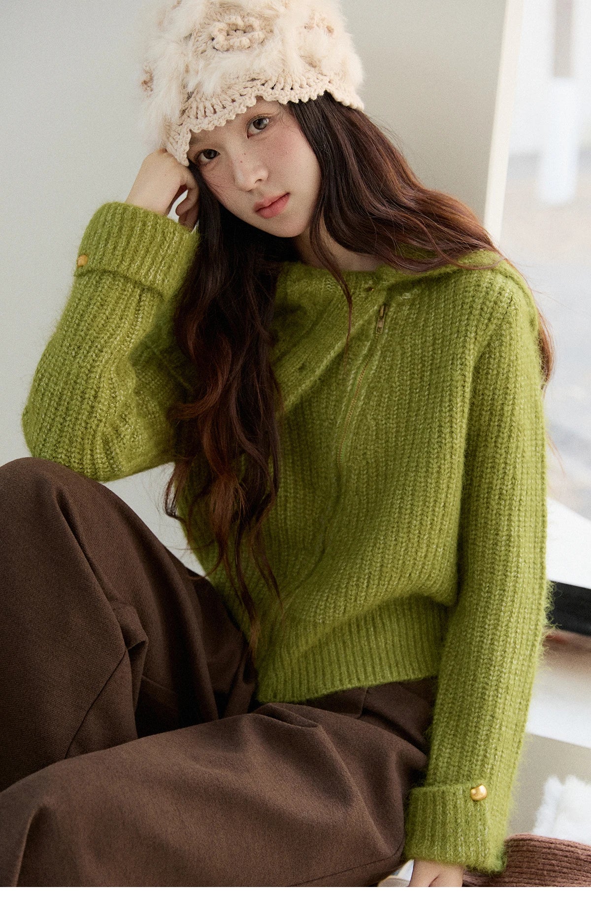 MISHOW Woman Green Sweater 2025 Winter Wool Blend Long-pile Large Lapel Knit Top Loose Design Commute Pullovers MXE90Z2760