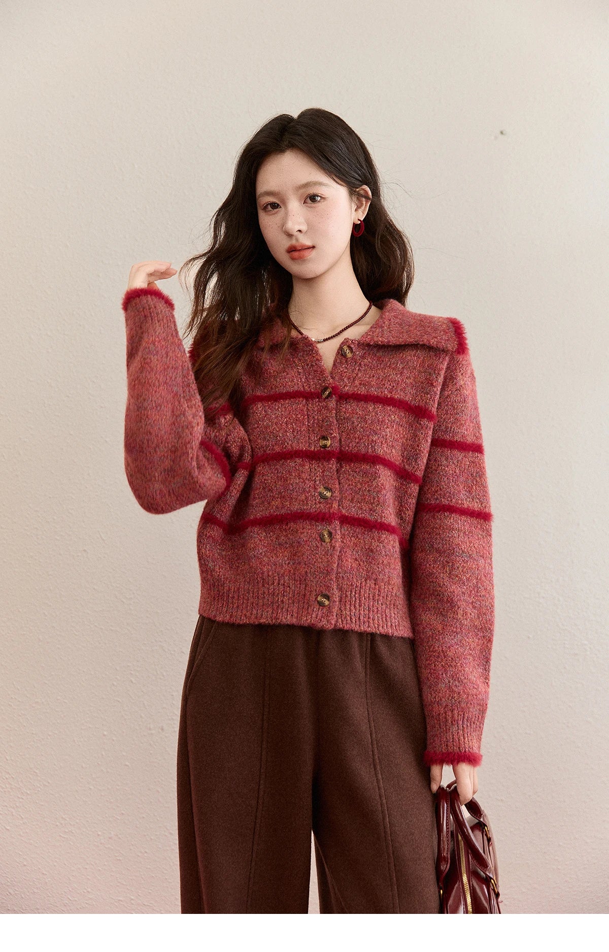 MISHOW Christmas Women's Retro Red Striped Large Lapel Knitted Cardigan 2025 Winter Color Block Fleece Patchwork Tops MXE94Z2888