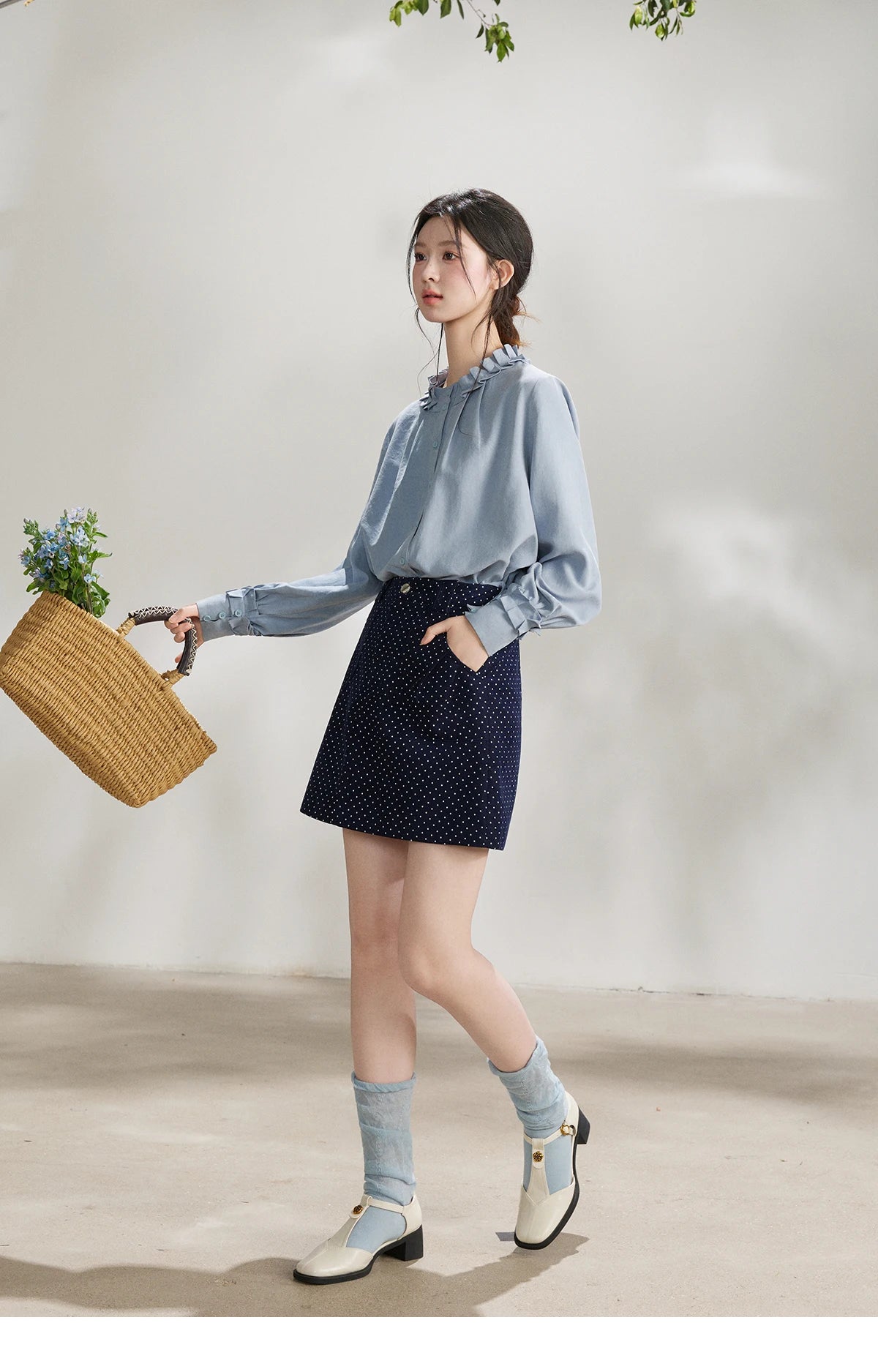 MISHOW Women's Peach Skin Solid Shirt 2026 Spring Ruffled Crew Neck Single-breasted Tops Casual Long Sleeve Shirts MXF11C2431