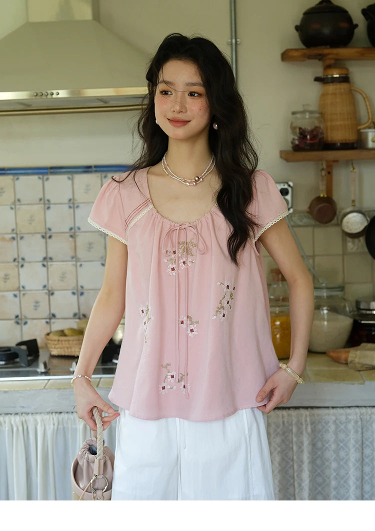 MISHOW Fashion Embroidery Flower Blouses for Woman 2025 Summer O-Neck Lace Up Flying Sleeve Lace Spliced Loose Top MXE39X1880