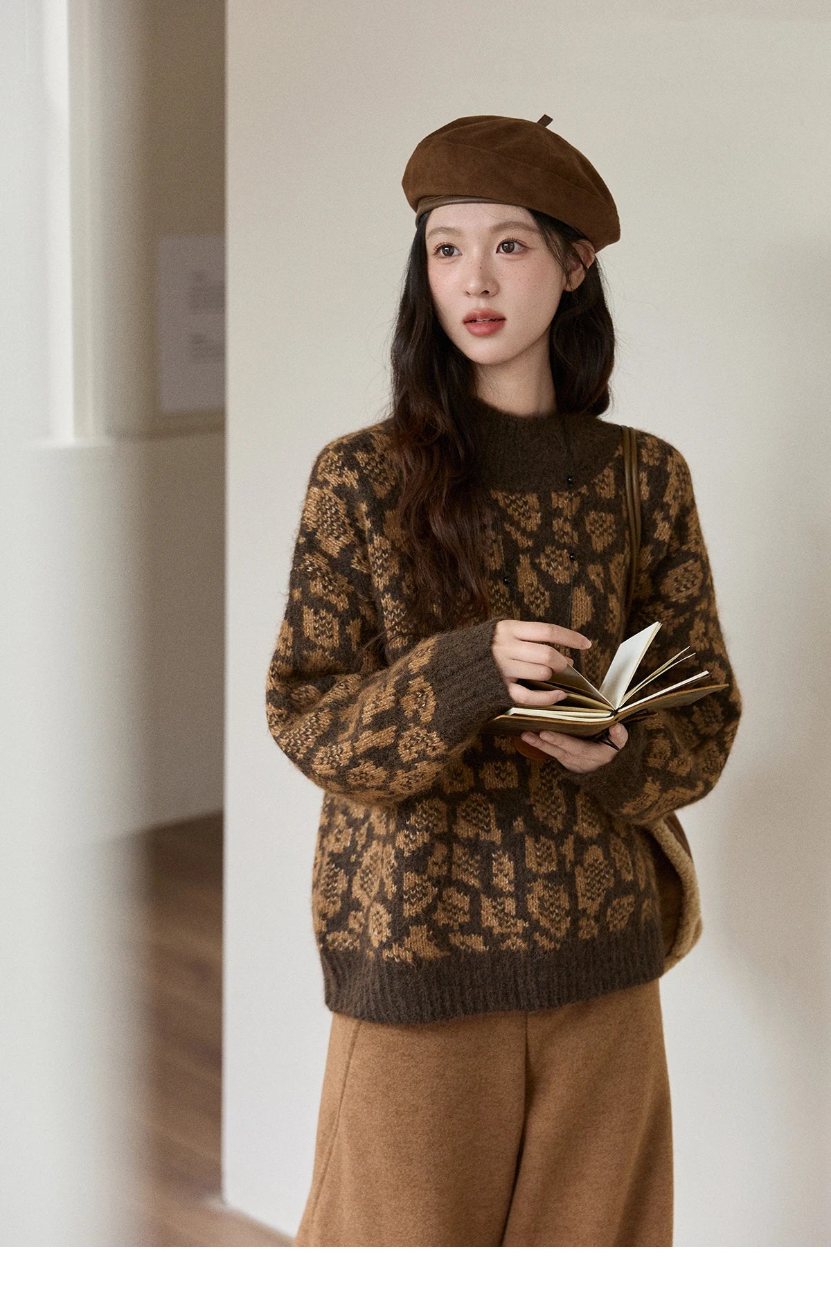 MISHOW Women's Color Block Geometric Leopard Jacquard Sweater Winter French Half Turtleneck Dropped Sleeve Knitwear MXE91Z2839