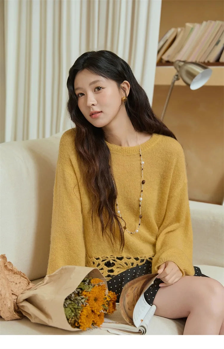 MISHOW Woman Sweaters 2025 Elegant French Hollow Out Floral Sweater Loose O-neck Long Sleeves Knit Top Autumn Clothes MXE44Z2491