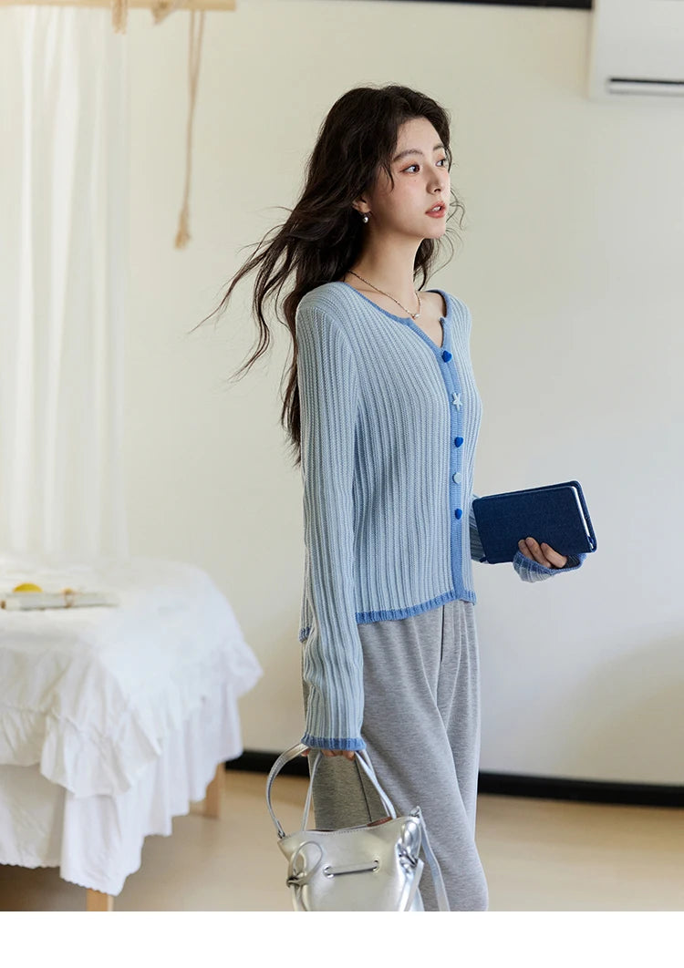 MISHOW Wool Blend Blue Contrasting Knitted Top 2025 Spring Slim Fit Base Sweater Women V Neck Shell Button Sweet Tops MXE14Z1184