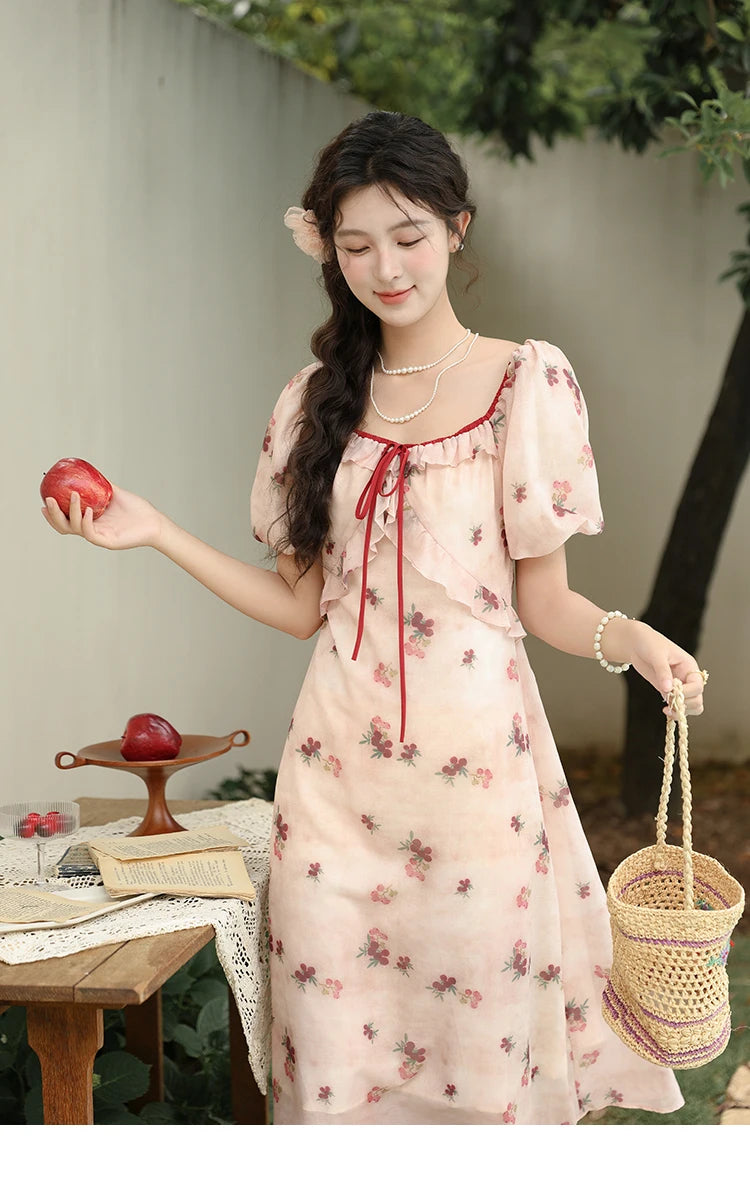 MISHOW Korean Floral Bubble Sleeve Lace-Up Dress MXD31L1924
