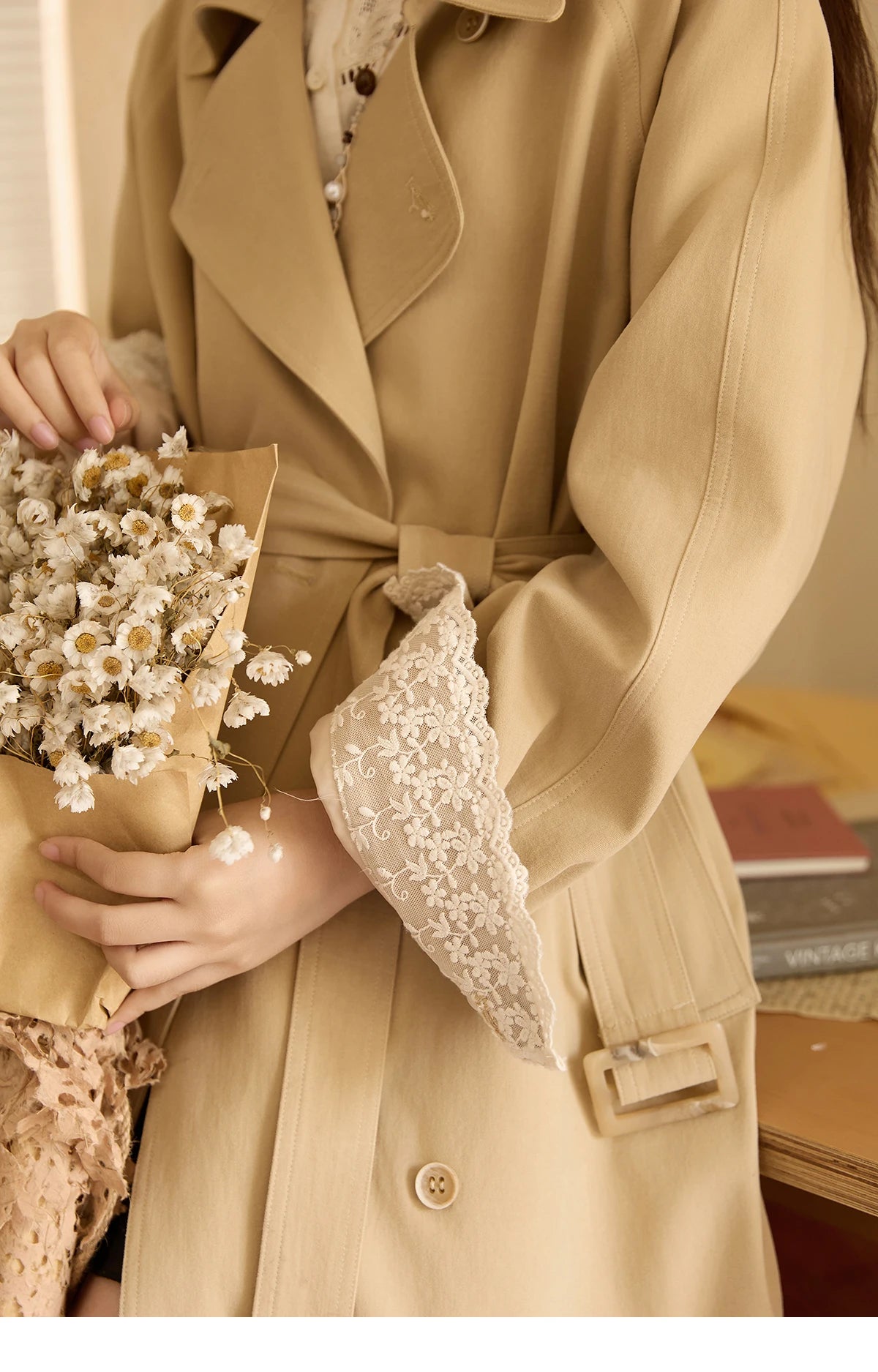 MISHOW Trench Coat Women 2025 Autumn Fashion Light Khaki Lace Long Windbreaker Jacket Long-sleeved Coat with Belt MXE45W0830