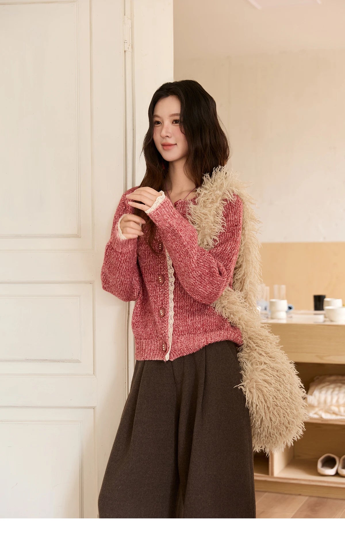 MISHOW Knitted Cardigan Women 2025 Autumn Winter Elegant Lace V-neck Single-breasted Sweater Commute Long Sleeves Top MXE51Z2548