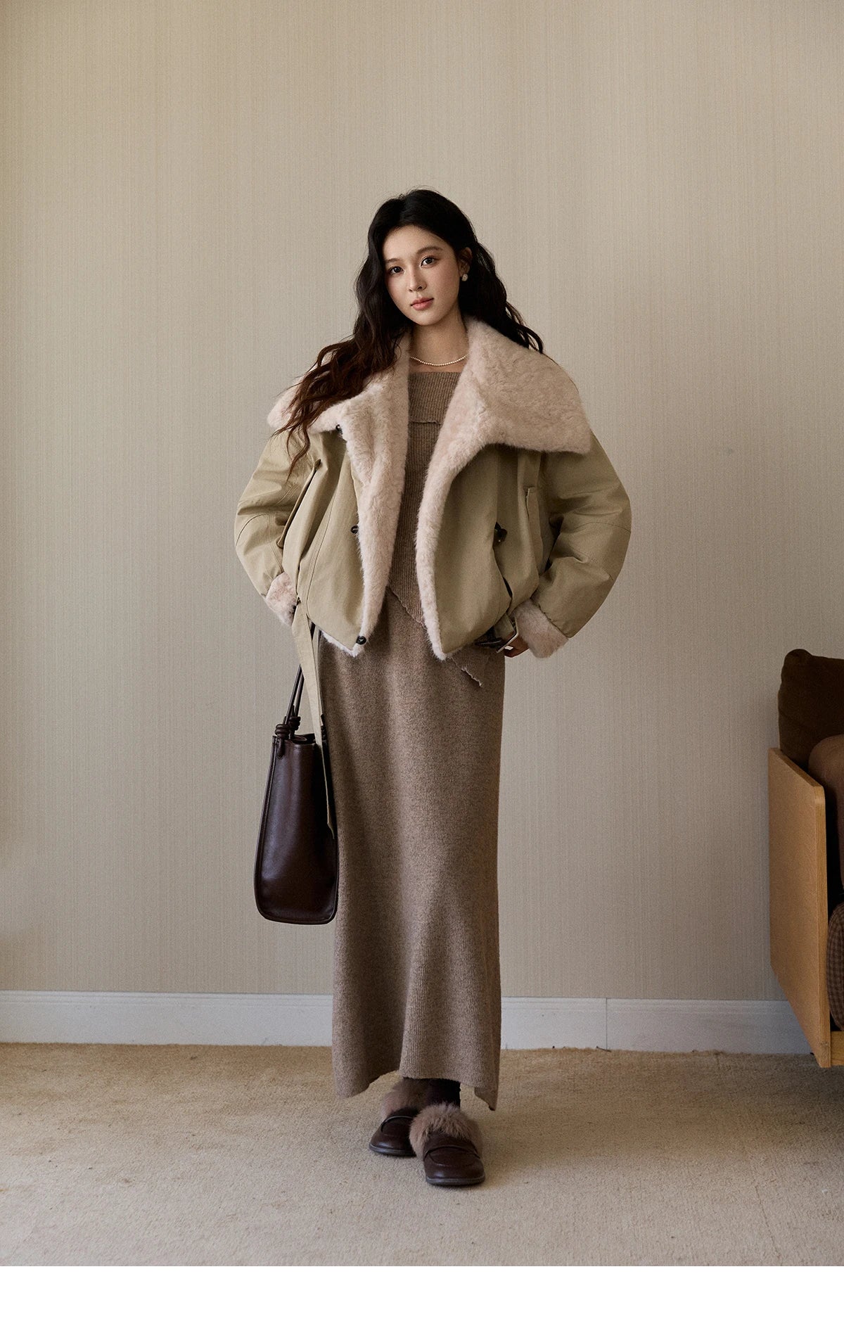 MISHOW Women's Parka Down Jacket Winter Large Lapel Fur Collar Horn Button Coat Thick Warm Loose Padded Outerwear MXE94W1046