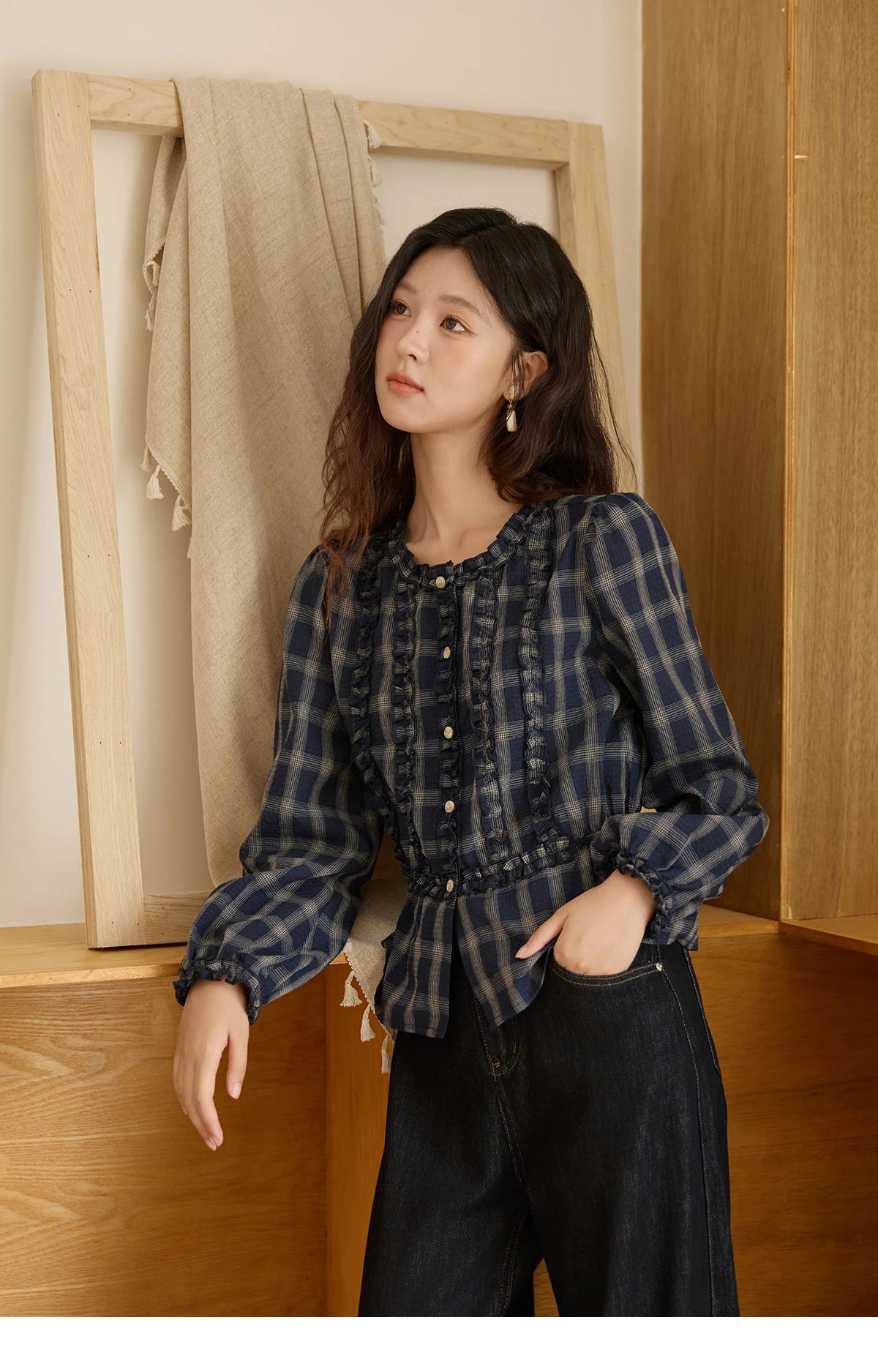 MISHOW Women's Vintage Blue Plaid Shirt 2025 Autumn New Elegant Luxury Loose Waist Shirts Round Neck Long Sleeved Top MXE45X2480