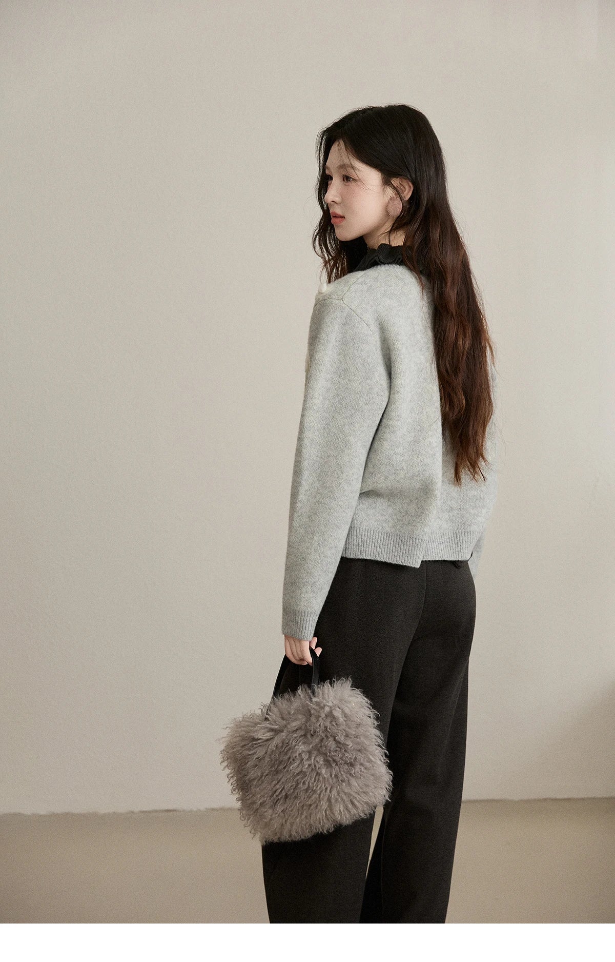 MISHOW Women's Gray Knitted Cardigan 2025 Winter Flower Embroidery Round Collar Single-breasted Warm Slim Sweaters MXE91Z2836