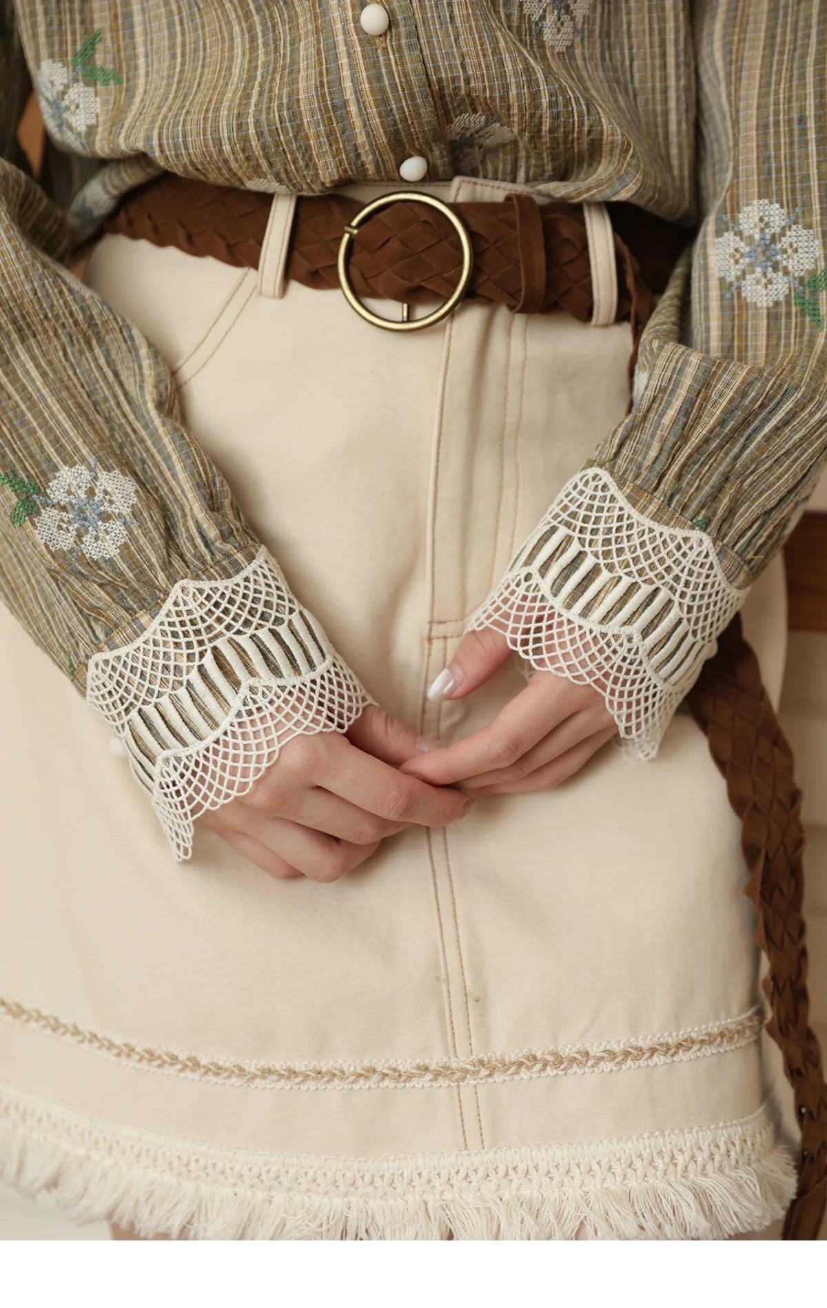 MISHOW Embroidered Shirt for Women Autumn 2025 Hollowed Out Woven Lapel Tops Lace Cuffs Vintage Long Sleeved Shirt MXE44C2393