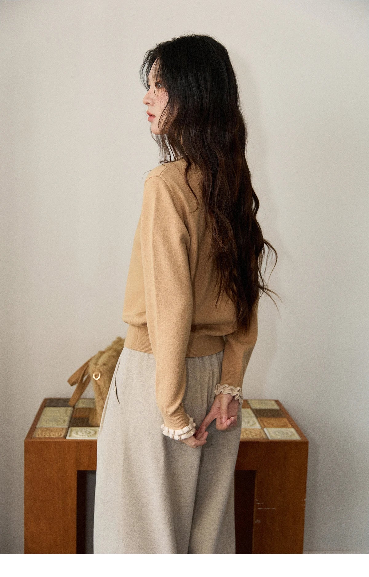 MISHOW Women Knit Cardigan Long Sleeve 2025 Winter Retro Ruffle O-neck Knitted Sweater Loose Casual Commute Khaki Top MXE91Z2749