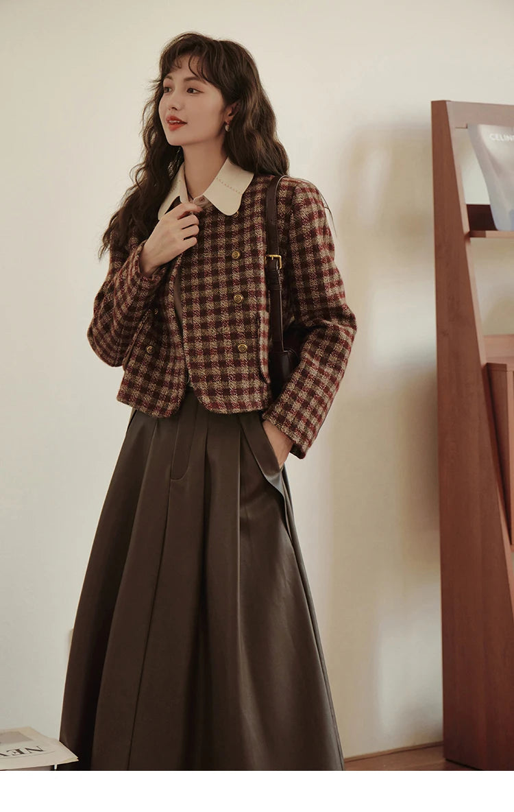 MISHOW Women's Vintage Plaid Coat 2024 Autumn French Single Breasted Crew Neck Crop Woolen Tops Office Lady Outerwear MXC48W0175