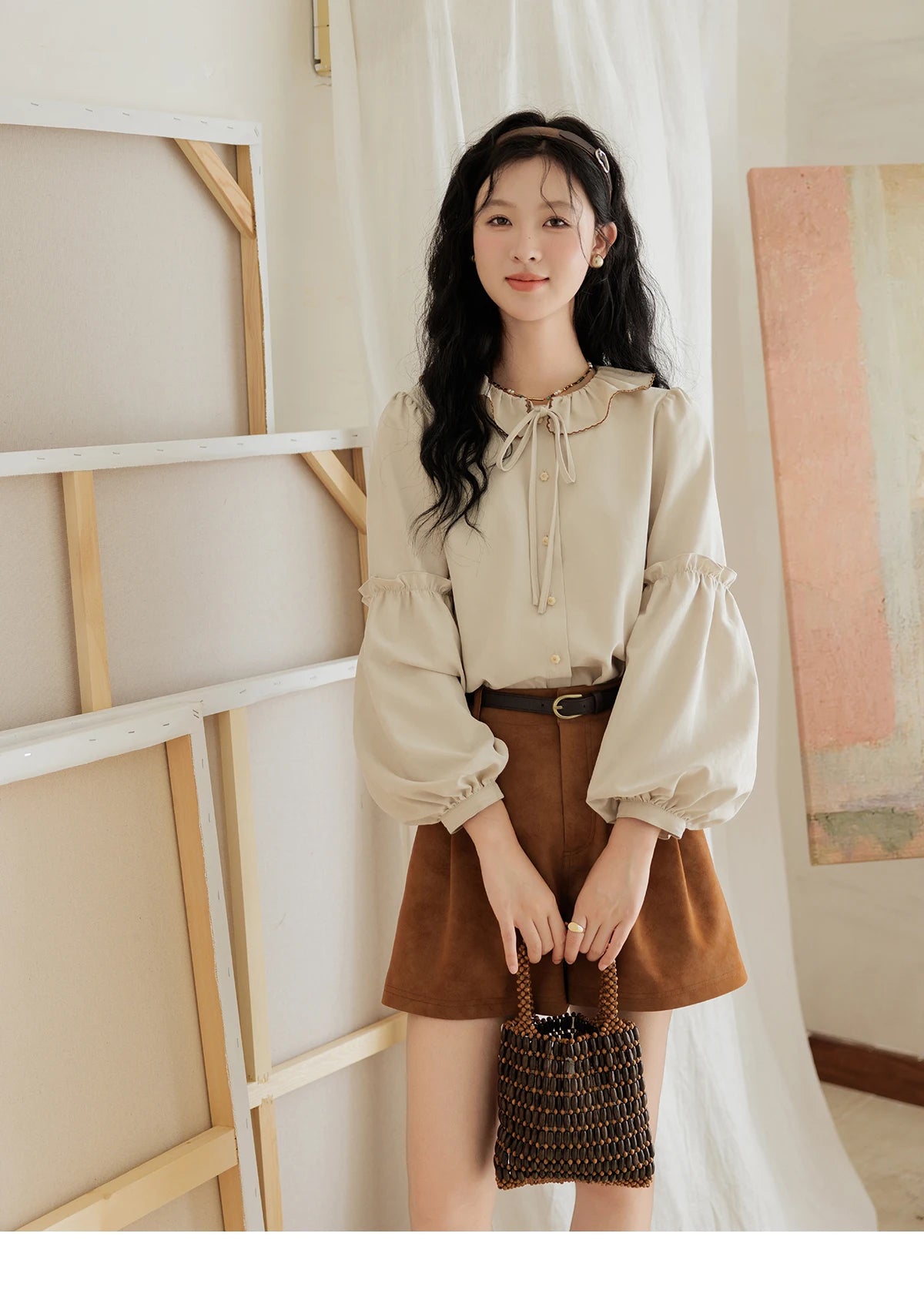 MISHOW Suede Shorts for Women Autumn 2024 High Waist A-line Slim Wide Leg Short Pants Solid Pleats Pants Side Pockets MXD44K0753