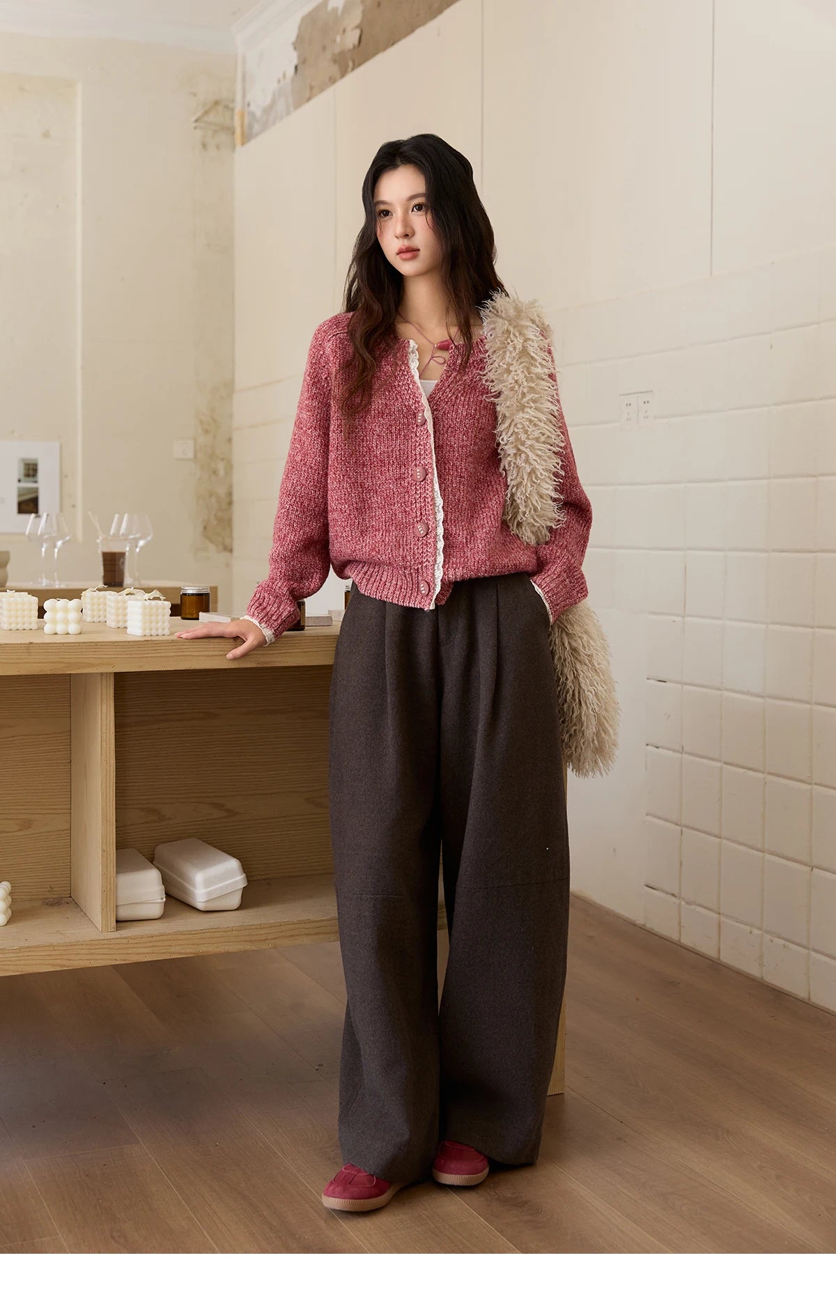 MISHOW Knitted Cardigan Women 2025 Autumn Winter Elegant Lace V-neck Single-breasted Sweater Commute Long Sleeves Top MXE51Z2548