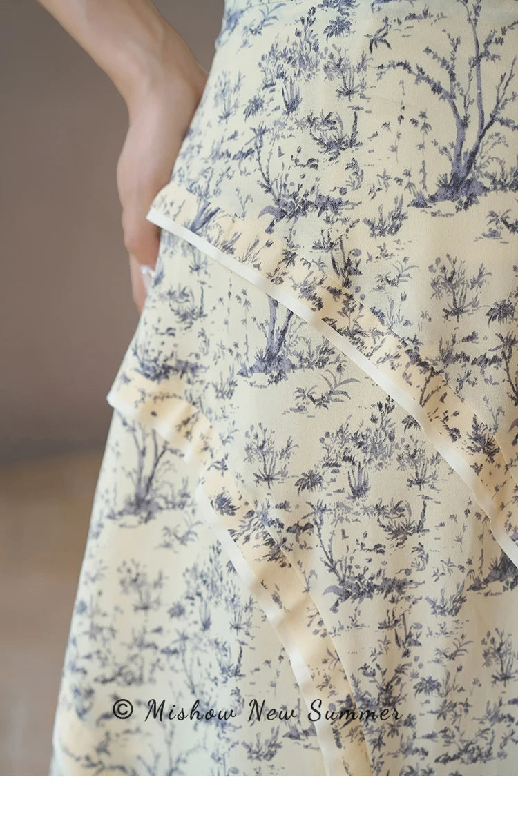 MISHOW Retro Floral Midi Skirt for Women Summer 2023 Side Split High Waist A-line Elegant Elastic Waist Long Skirts MXC37B0044